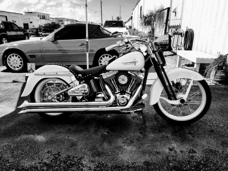 American V Twin photo 8