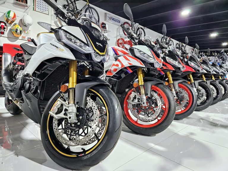 Aprilia Miami photo 3