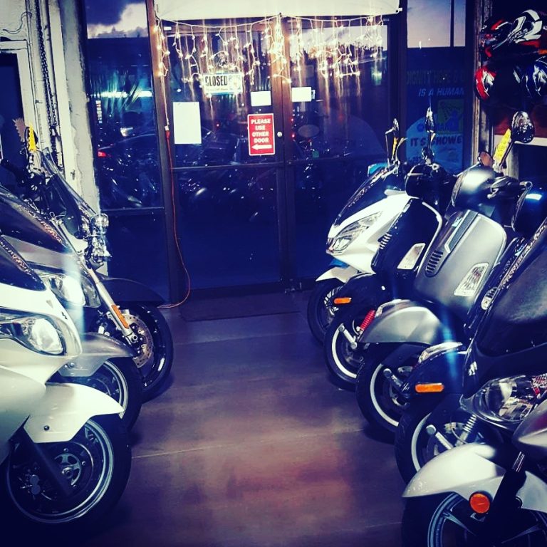 Fache Motorcycles & Scooters sales-repairs shop photo 6