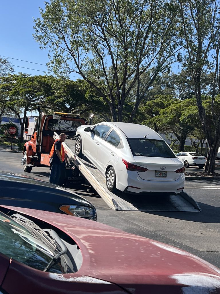 Frias towing llc photo 8