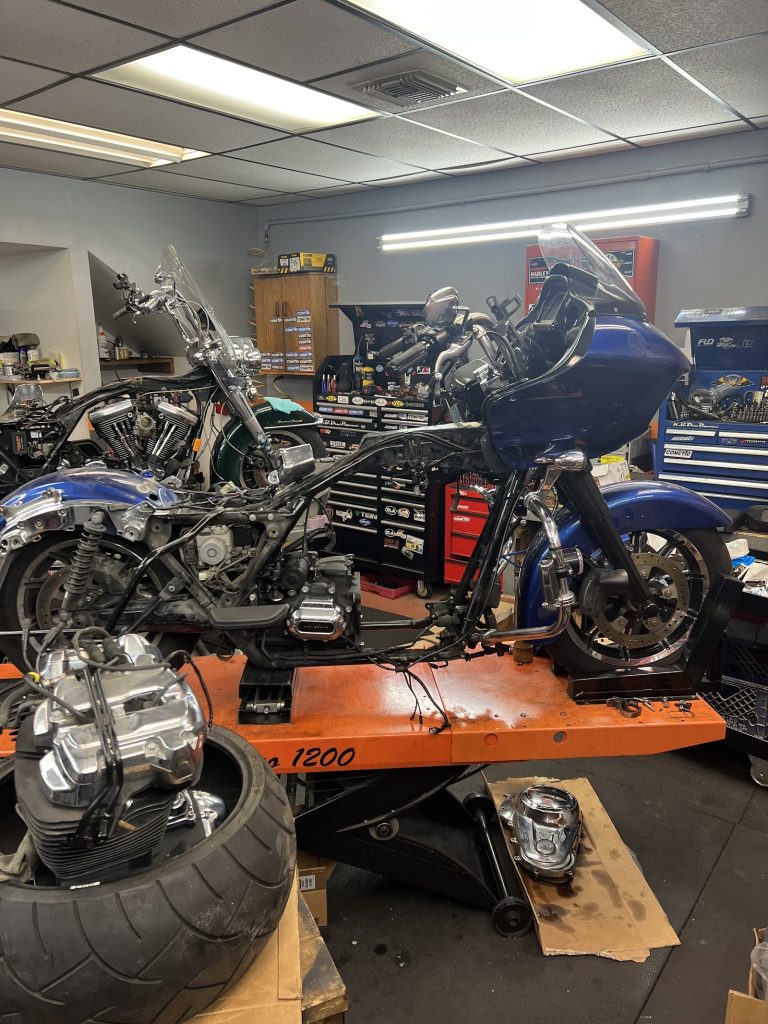 Interstate V-Twin and Tuning photo 2