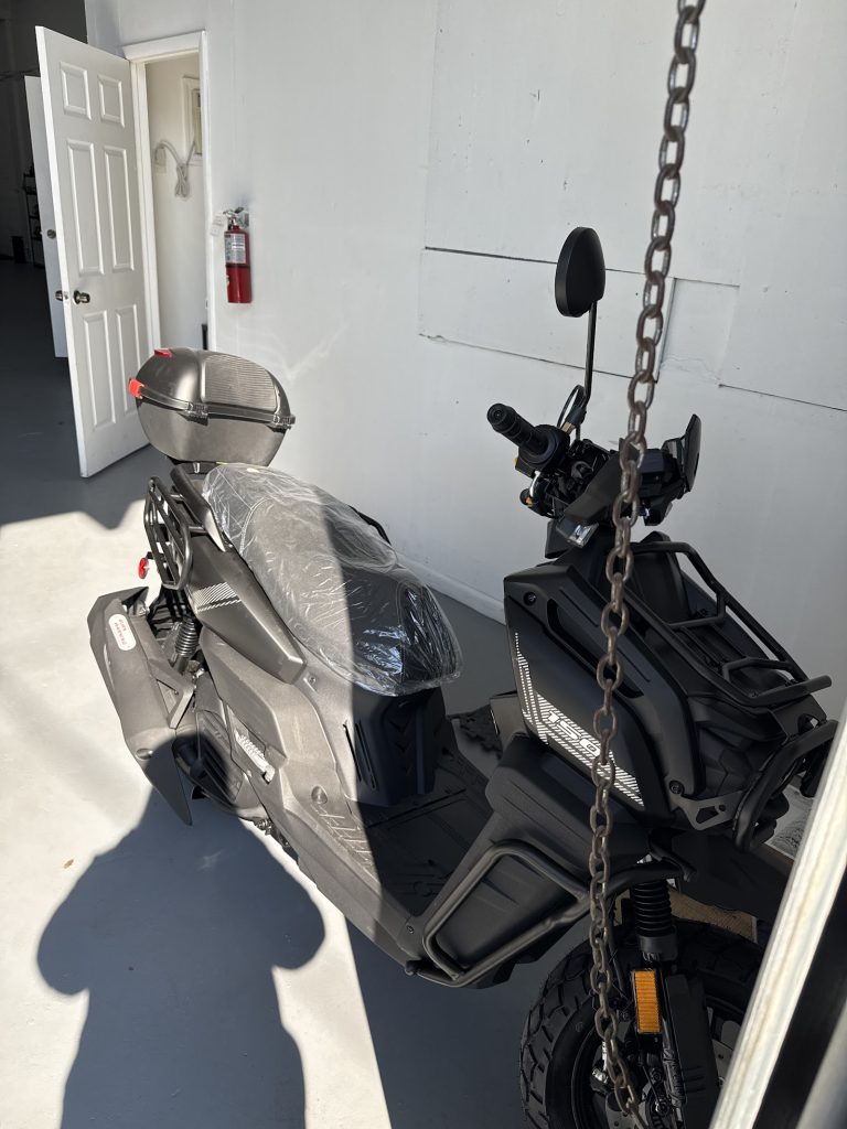 Lexie Scooters photo 2