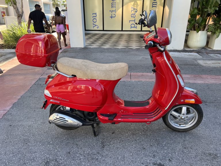 Miami Beach Scooter Rental photo 5