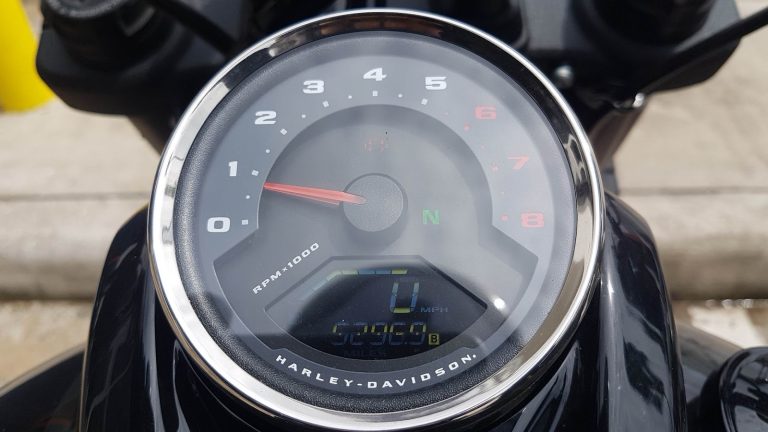 Motortech USA Corp – DBA: EagleRider Miami Metric for Rentals and Services. photo 8