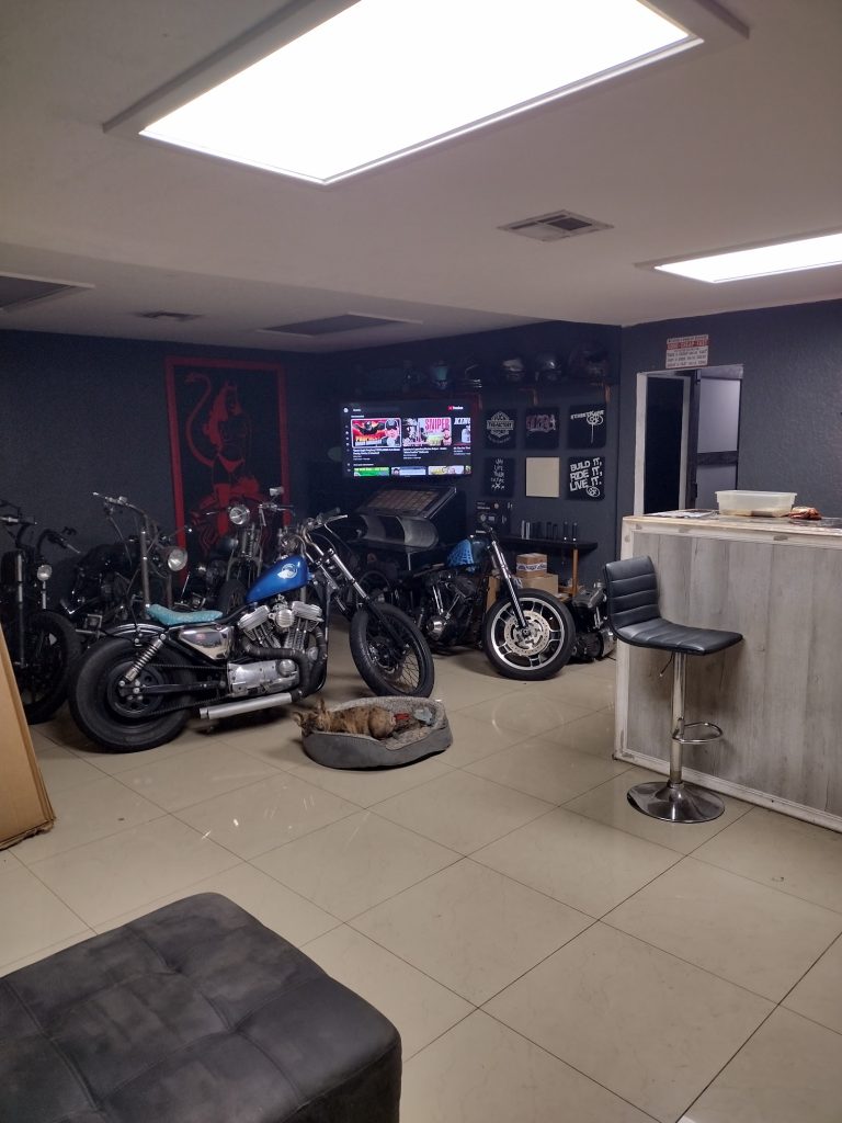 OTRA Motos photo 2