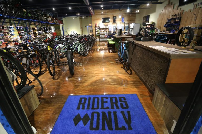 Riders Only Bike Shop photo 9