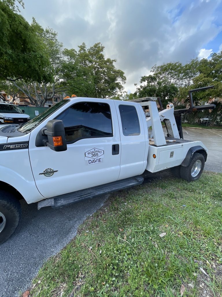 Roadpro 365 Davie photo 2