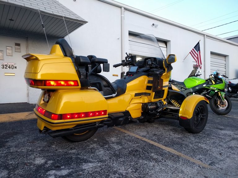 TURO RACING THE MOTORCYCLE REPAIR SHOP photo 3