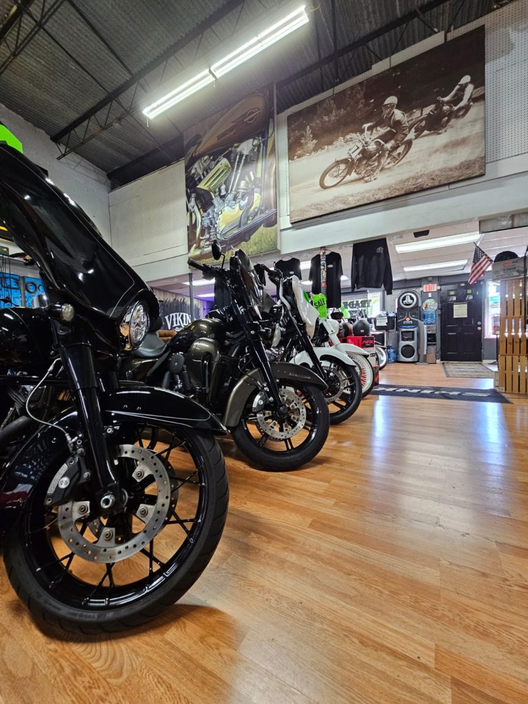 VIKING CUSTOMS photo 3